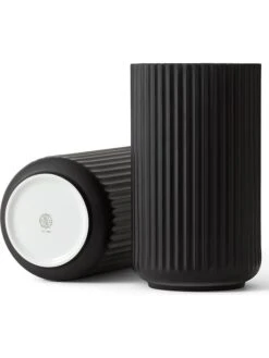 Vase In Schwarz - (H)25 Cm